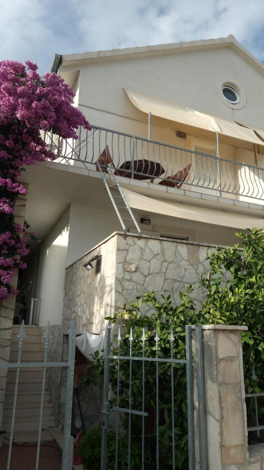 Apartments Villa Vida 奥瑞比克 外观 照片