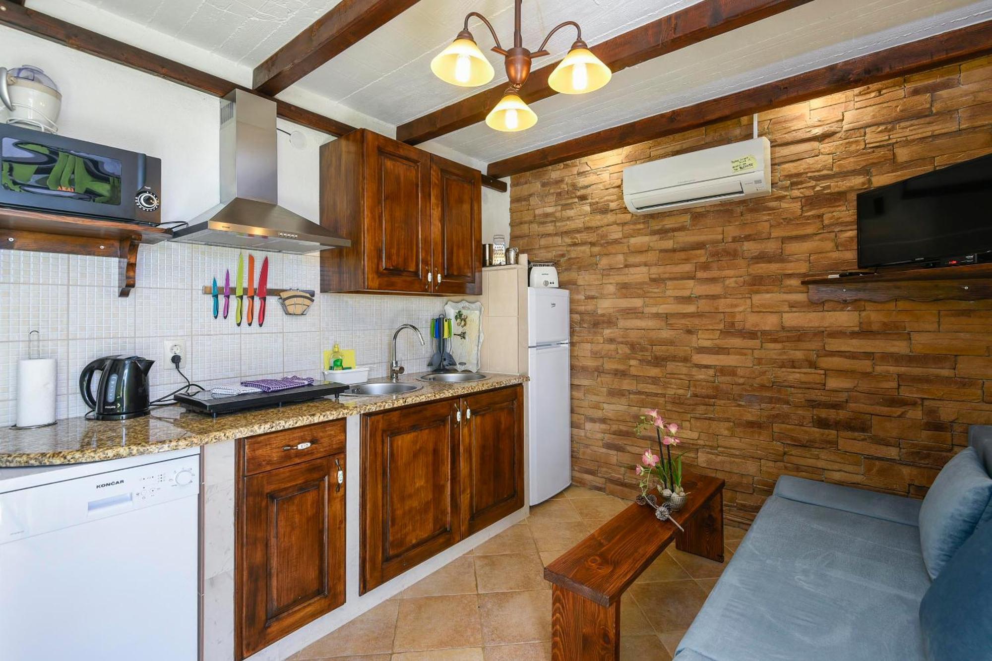 Apartments Villa Vida 奥瑞比克 外观 照片