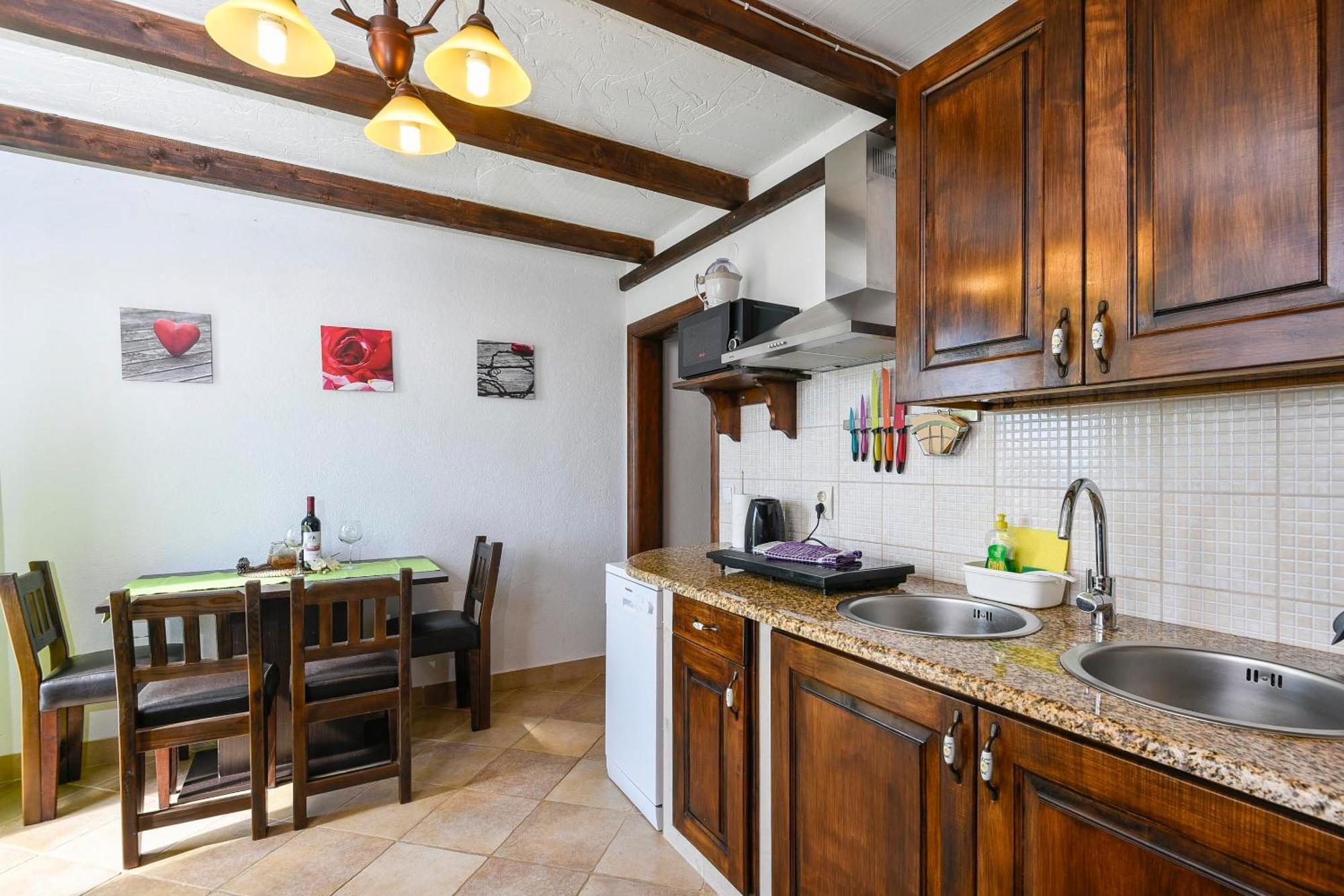 Apartments Villa Vida 奥瑞比克 外观 照片